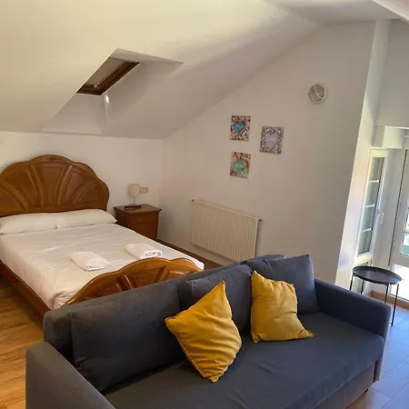 R2r - Triplex Rinconin Con Piscina - 158a