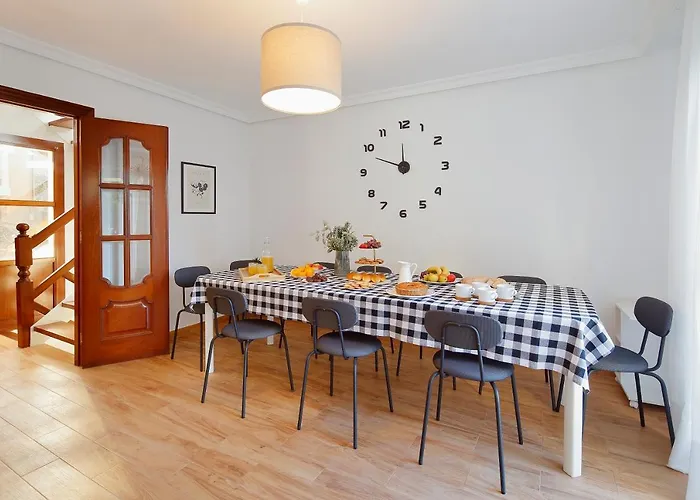 R2R - Triplex Rinconin Con Piscina - 158A Holiday home