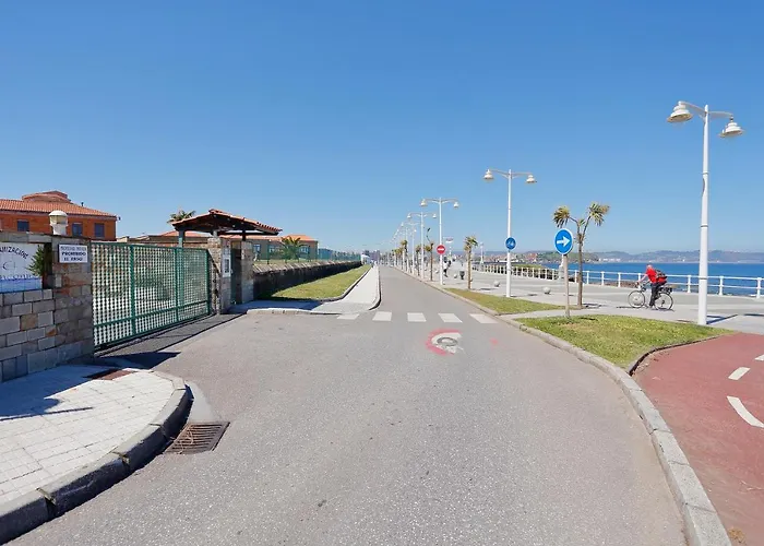 R2r - Triplex Rinconin Con Piscina - 158a