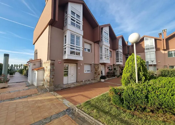 R2r - Triplex Rinconin Con Piscina - 158a Дом отдыха Хихон